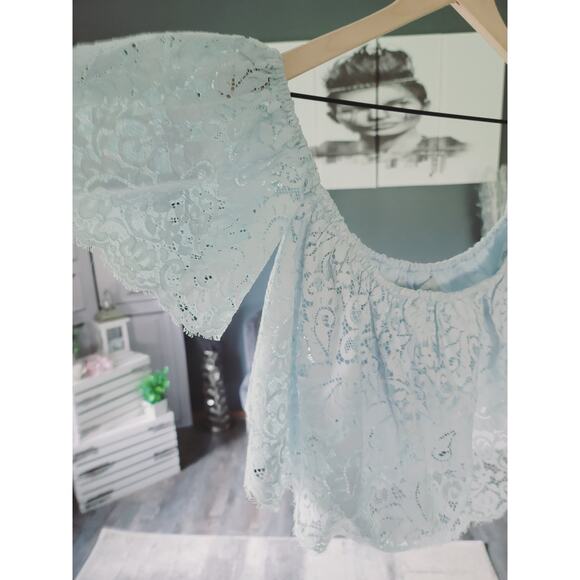 NEW LOVERS AND FRIENDS PACIFIC BLUE LACE OVERLAY CROP TOP - SMALL - Picture 4 of 11